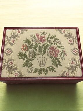 Vintage Authentic Rolex President Watch Box 66.012 Floral Presentation Case